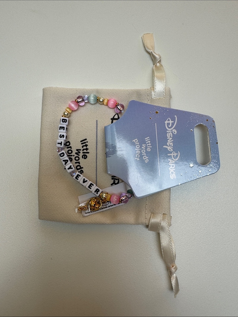Little Words Project x Disney Parks "Best Day Ever" Beaded Bracelet - Picture 4 of 6